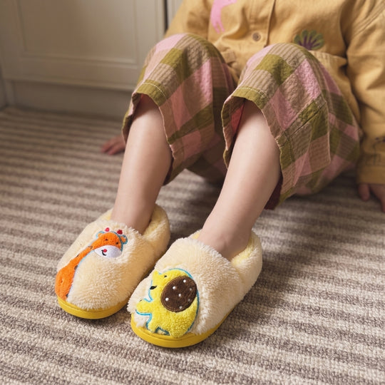 DinoStep – Pluche Kinderpantoffels met Dinosaurusdesign