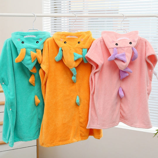 <font dir="auto" style="vertical-align: inherit;"><font dir="auto" style="vertical-align: inherit;">Peignoir de bain portable pour enfants, nouveau style, petit dinosaure, mignon, doux et absorbant, avec capuche.</font></font>