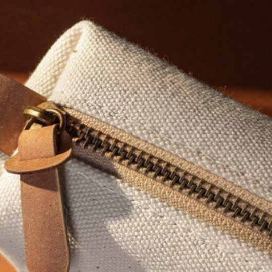 CanvasCarry – Vintage Canvas Etui met Handvat
