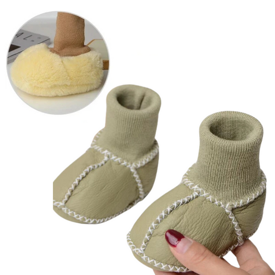 CozyFeet™ – Warme & Antislip Baby Sloffen voor Winterdagen