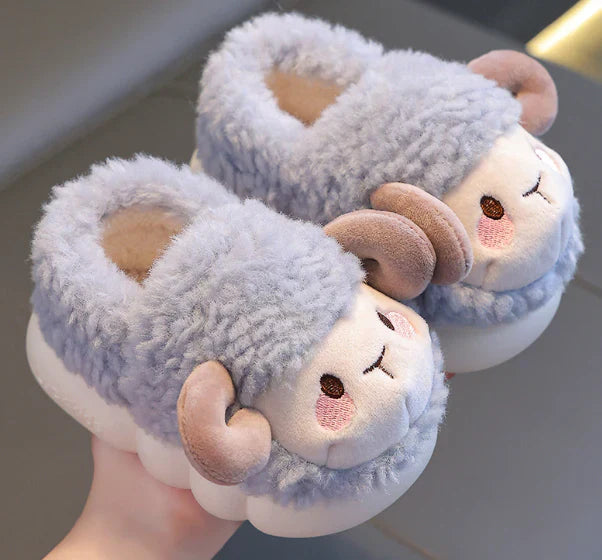 FuzzySteps™ – De bløde børneslippers 