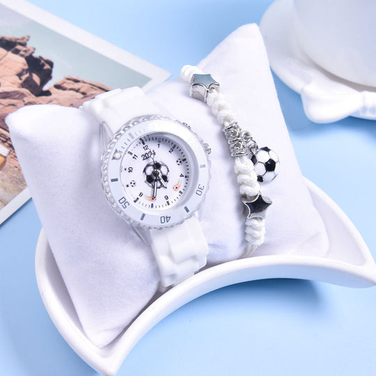 KickTime™ – Kinder Voetbalhorloge & Armband Set – LED Gloeiend Quartz