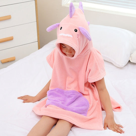 <font dir="auto" style="vertical-align: inherit;"><font dir="auto" style="vertical-align: inherit;">Peignoir de bain portable pour enfants, nouveau style, petit dinosaure, mignon, doux et absorbant, avec capuche.</font></font>
