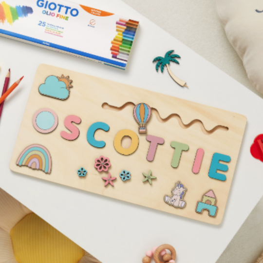 NamePuzzle – Gepersonaliseerde Houten Naampuzzel