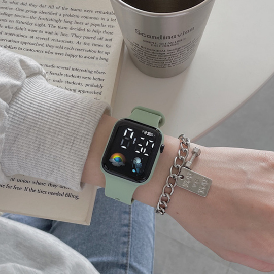 AstroGlow – Astronaut LED Horloge met Siliconen Band