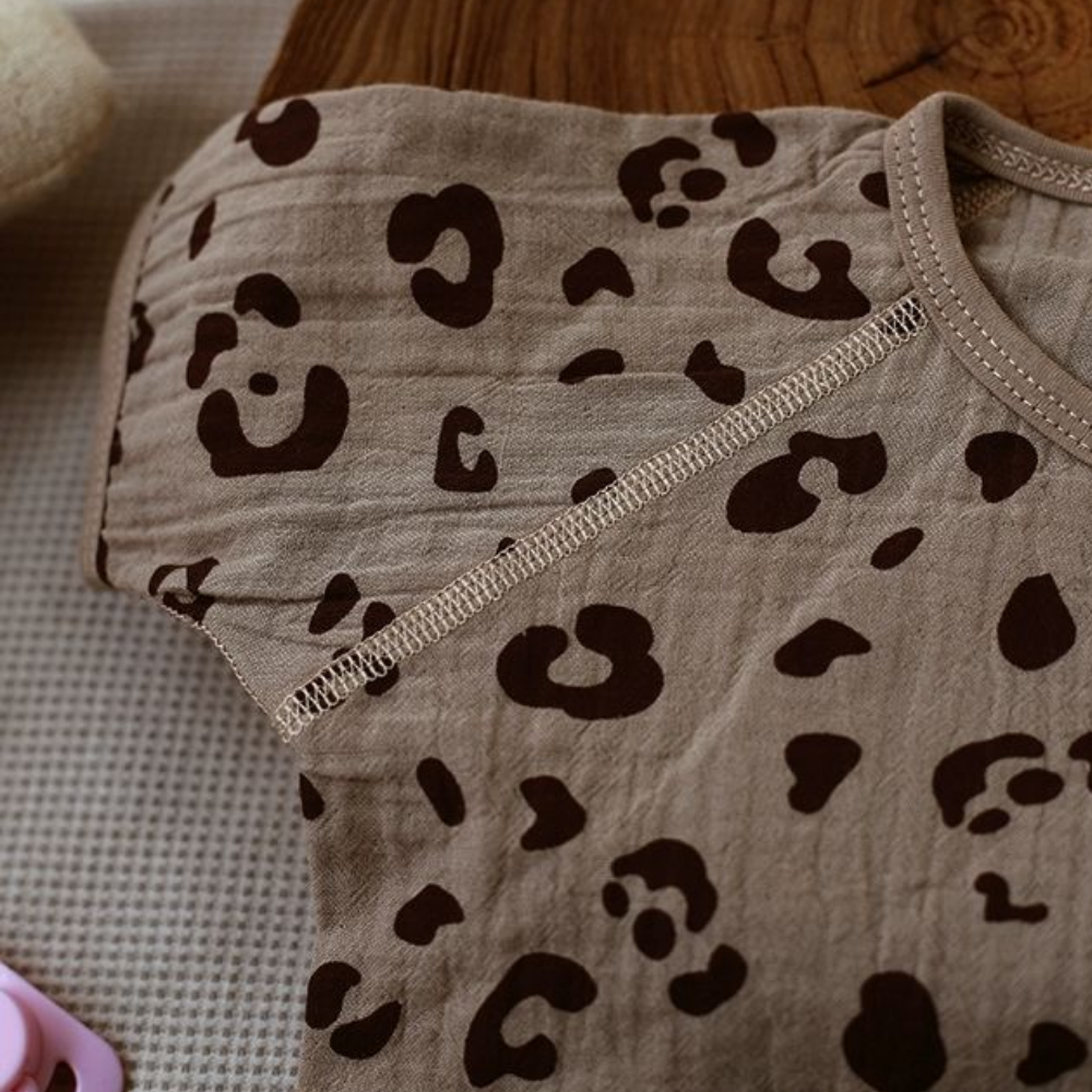 LittleWild – Katoenen Baby Romper met Muts