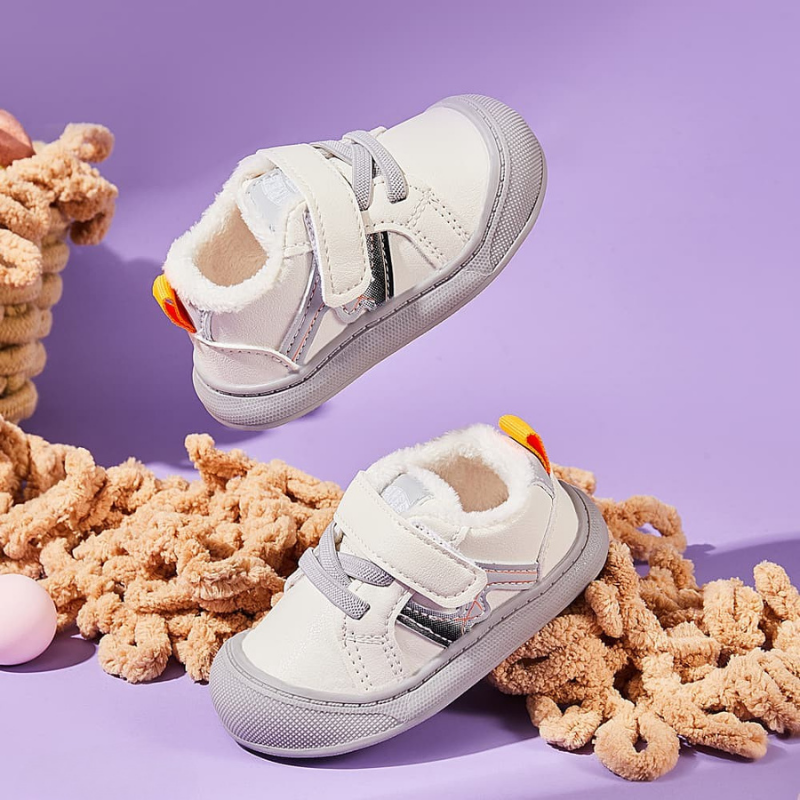 FrostMate™ – Baby Winter Sneakers voor Warmte, Comfort en Veilige Voetjes