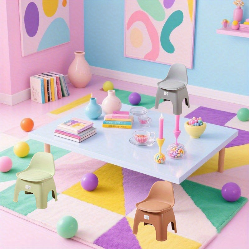 FlexiSeat™ – Klein Plastic Krukje met Rugleuning – Lichtgewicht & Duurzaam Mini Stoeltje