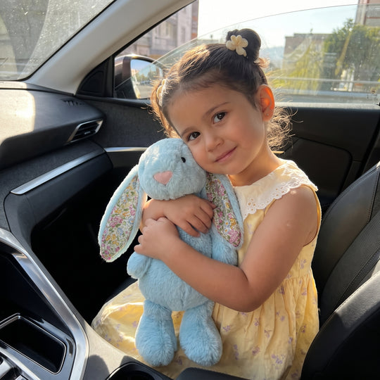 BloomBunny – Konijn Knuffel met Bloemenprint Oren