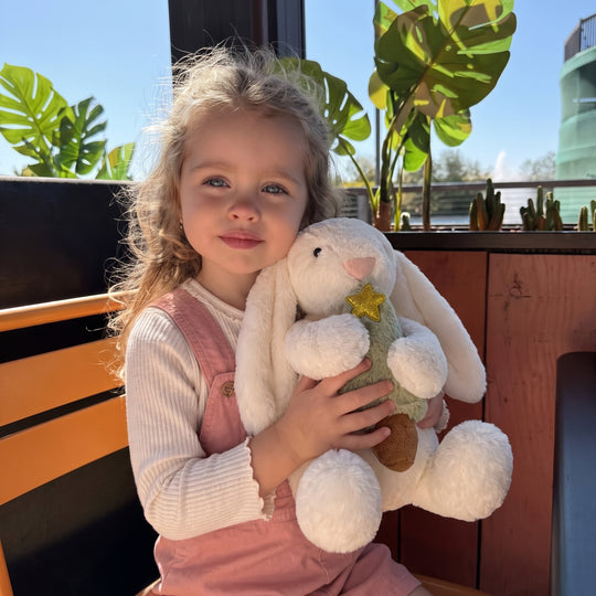 BunnyStar – Konijn Knuffel met Hangoren en Ster