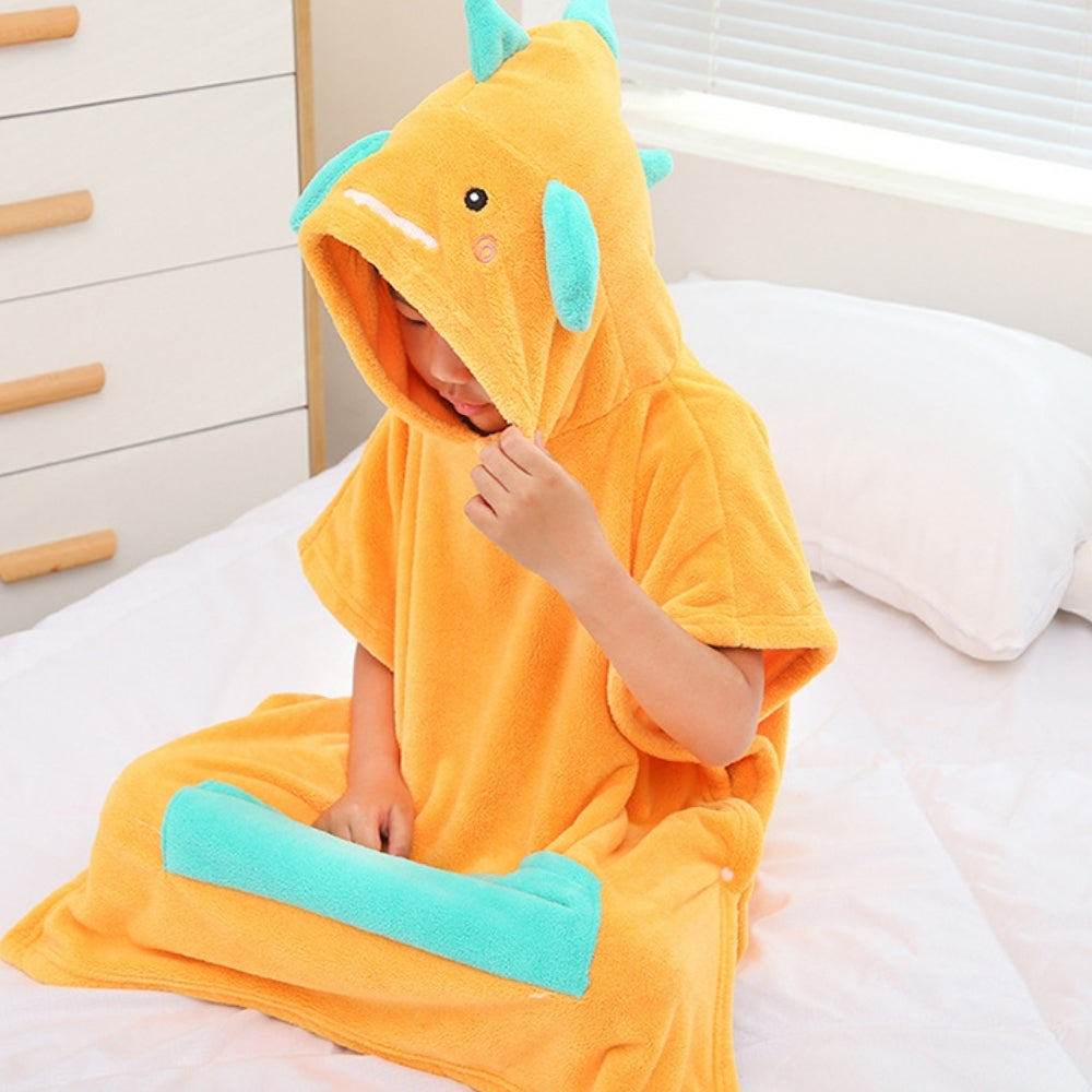 <font dir="auto" style="vertical-align: inherit;"><font dir="auto" style="vertical-align: inherit;">Peignoir de bain portable pour enfants, nouveau style, petit dinosaure, mignon, doux et absorbant, avec capuche.</font></font>