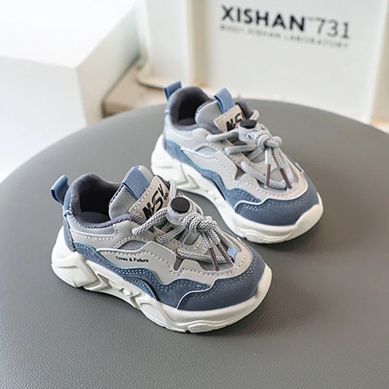MoonWalkers™ – Lichtgewicht Sneakers met Gripzool – Kindersportschoenen