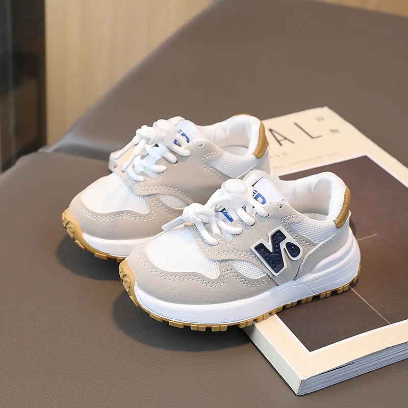 CuddleKicks™ – Lichtgewicht Vetersluiting Kinder Sneakers Grip