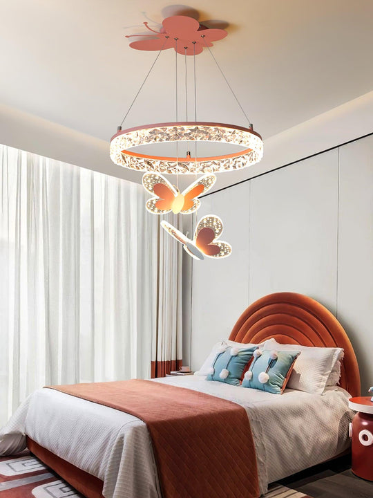 Vlinderlief plafondlamp kinderkamer roze