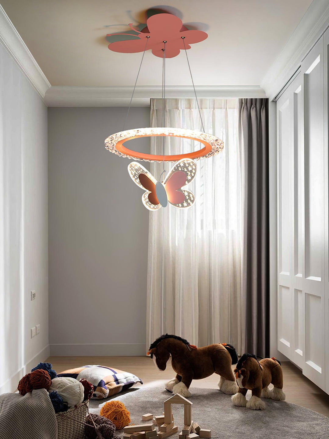 Sfeervolle vlinderlamp kinderkamer verlichting
