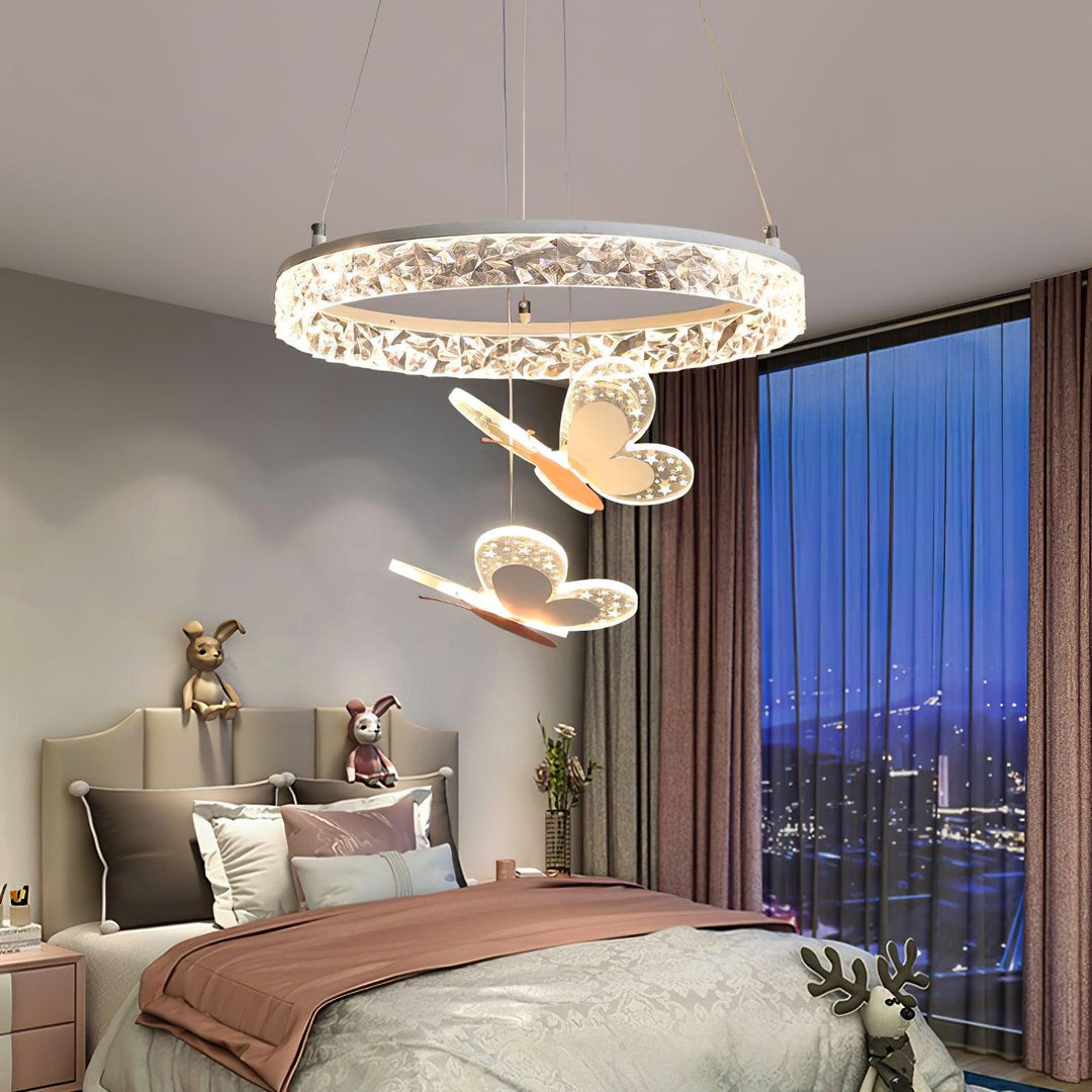 Vlinderlamp plafond kinderkamer detail