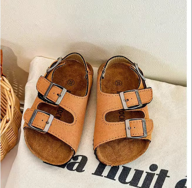 SunSteps™ – Kinderslippers voor Peuters, Lichtgewicht & Comfortabel Zomerschoeisel