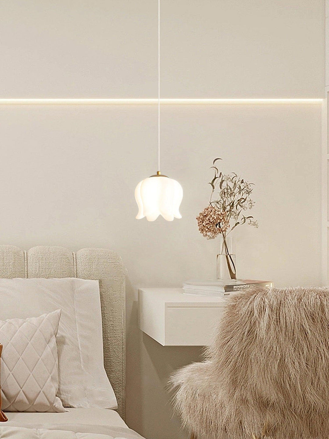 Elegante bloemvormige LED hanglamp
