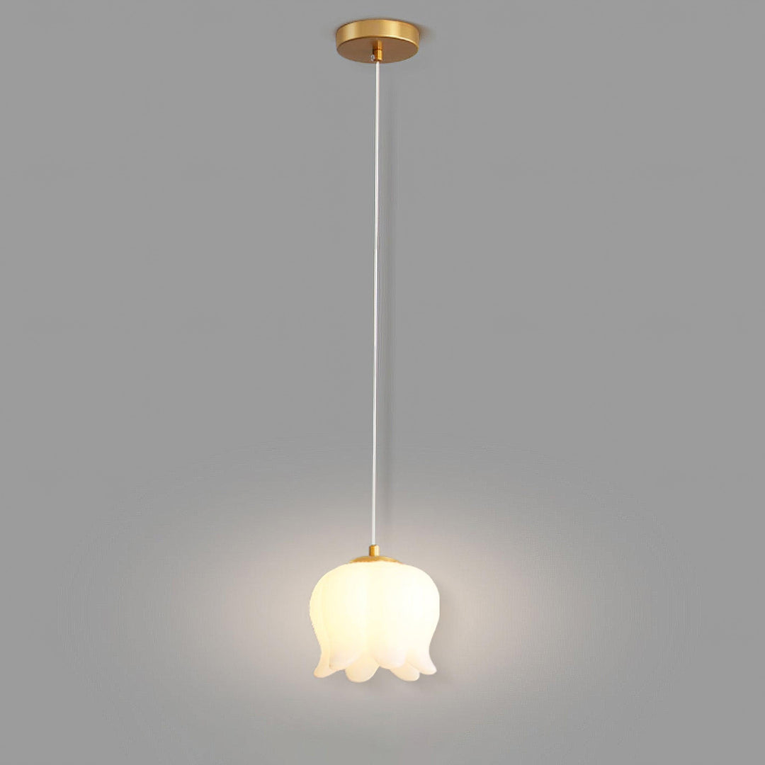 Bloemlamp boven kindertafel
