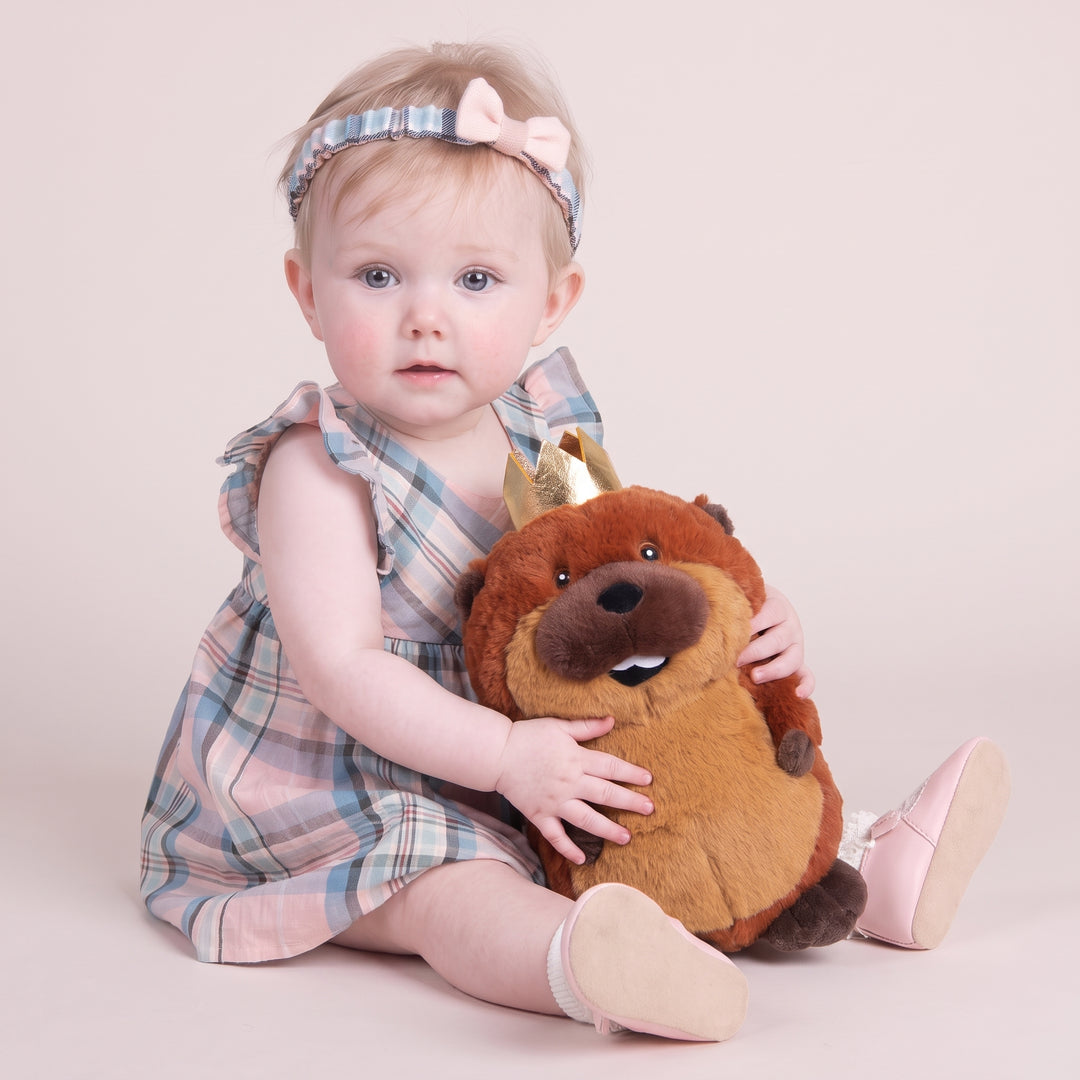<font dir="auto" style="vertical-align: inherit;"><font dir="auto" style="vertical-align: inherit;">Nouveau projet transfrontalier de transformation de castor en peluche Hoppers, jouet en peluche, poupée animée, peluche</font></font>