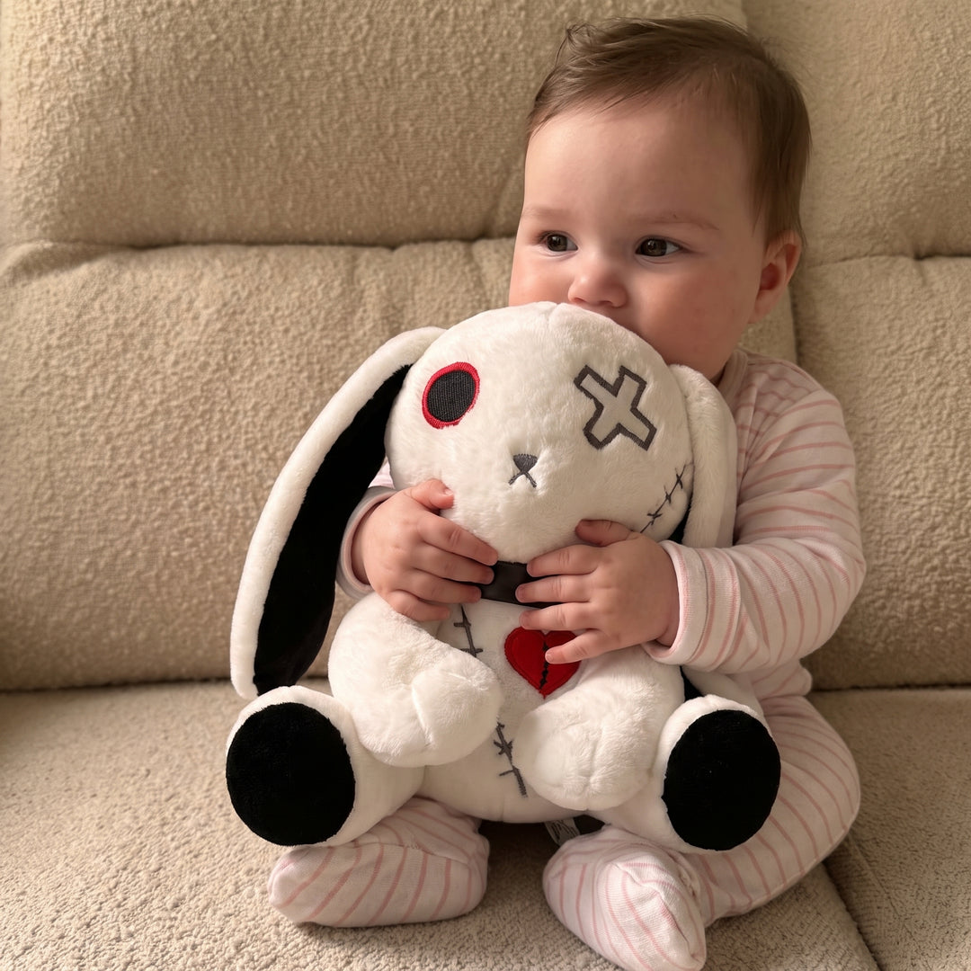 <font dir="auto" style="vertical-align: inherit;"><font dir="auto" style="vertical-align: inherit;">Peluche lapin transfrontalier Halloween Rebirth sombre, poupée lapin Halloween multicolore</font></font>