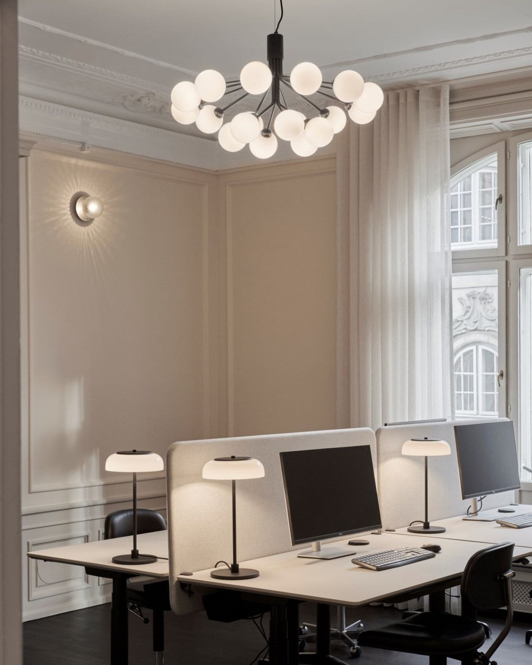 Cluster kroonluchter met handgeblazen glas