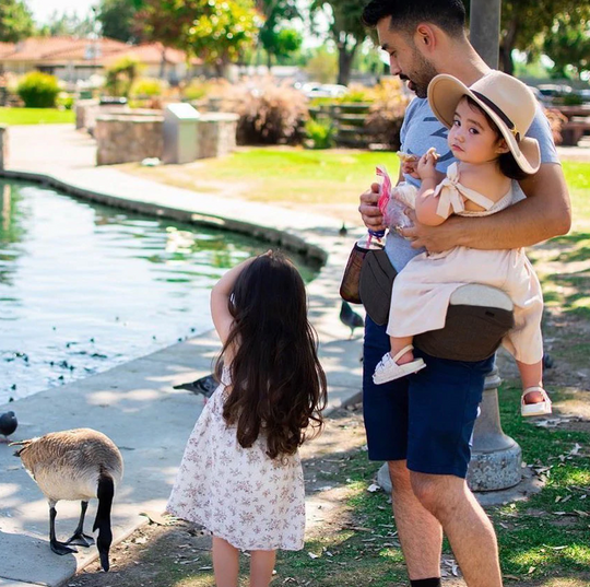 SnuggleHip™ – Ergonomische Heupdrager Comfortabel voor Baby’s