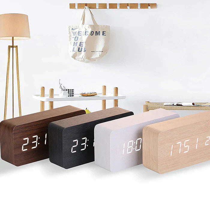WoodAlarm™ – Draadloos Opladende Houten Wekker – Slim LED-Display