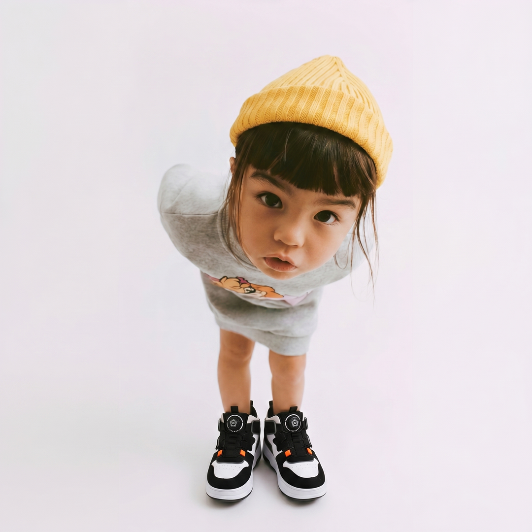 RollStep – Verstelbare Kindersneakers met Inklapbare Wieltjes