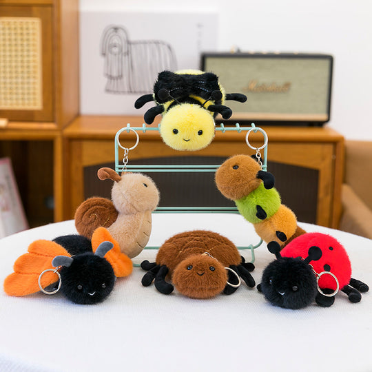 <font dir="auto" style="vertical-align: inherit;"><font dir="auto" style="vertical-align: inherit;">Nouvelle série créative de jouets en peluche Insectes, araignées et abeilles mignonnes, porte-clés chenilles</font></font>