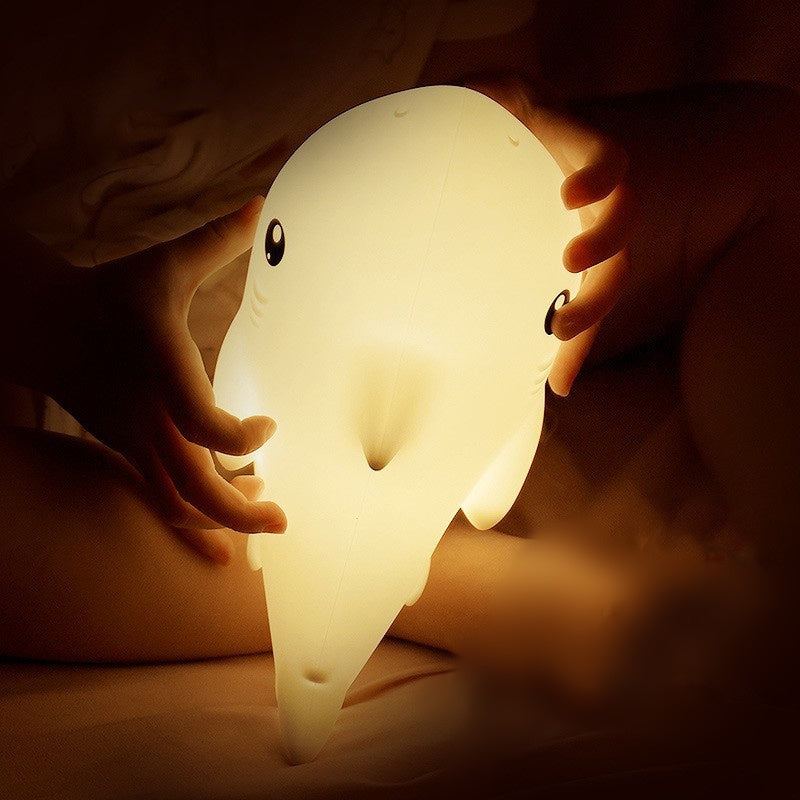 SharkGlow™ – Schattig Squishy Haai LED Nachtlampje – USB Oplaadbaar