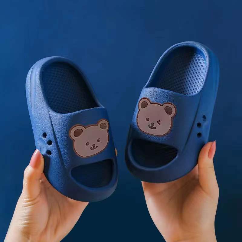 BearCloud – Cartoon Beer Kussenslippers