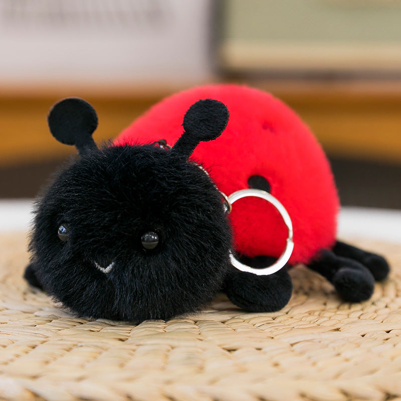 <font dir="auto" style="vertical-align: inherit;"><font dir="auto" style="vertical-align: inherit;">Nouvelle série créative de jouets en peluche Insectes, araignées et abeilles mignonnes, porte-clés chenilles</font></font>