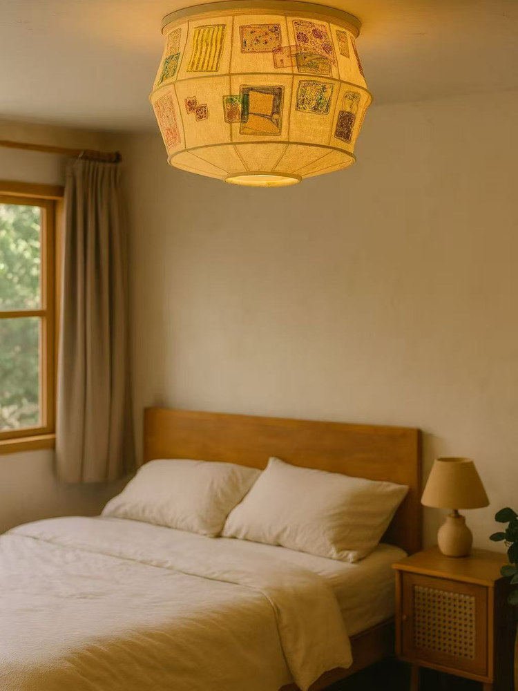 Patchwork plafondlamp sfeervol kinderkamer licht