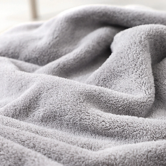 Milo &amp; Moon™ - Blødt badehåndklæde 