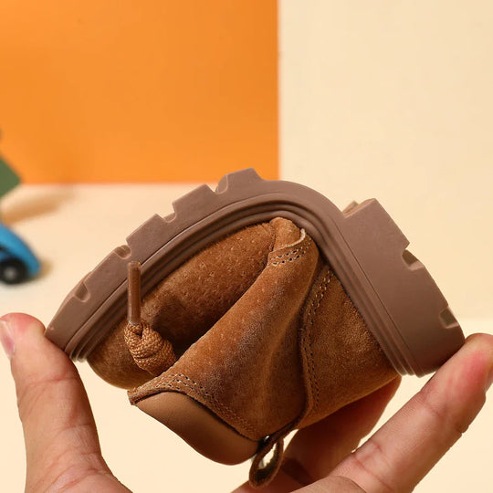 SuedeStride™ – Kinderlaarzen van Suède – Stijlvol & Duurzaam