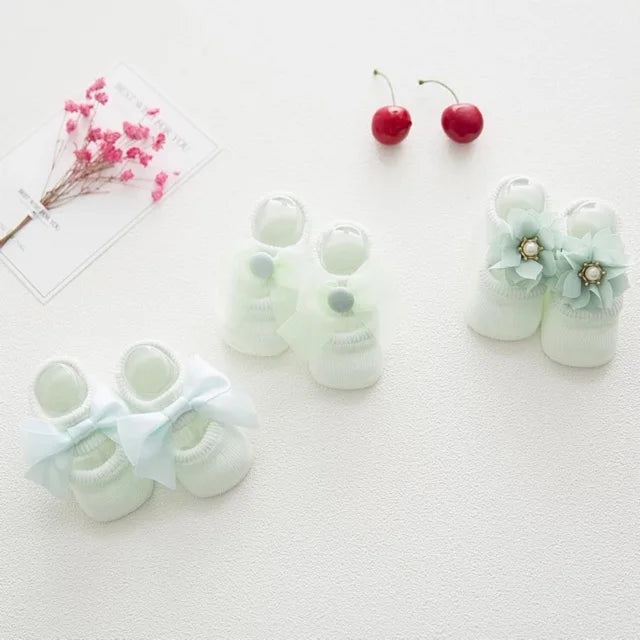 AngelToes™ – Elegante en Comfortabele Babysokjes met Anti-Slip