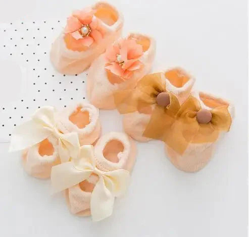 AngelToes™ – Elegante en Comfortabele Babysokjes met Anti-Slip