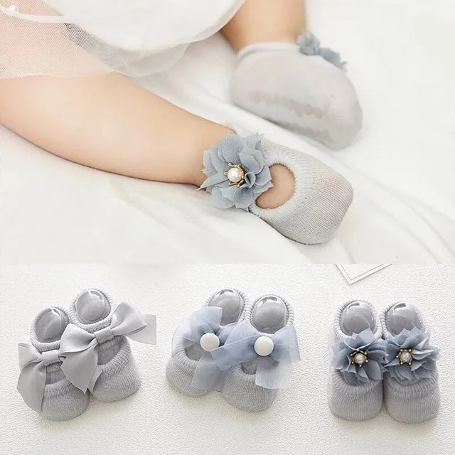 AngelToes™ – Elegante en Comfortabele Babysokjes met Anti-Slip