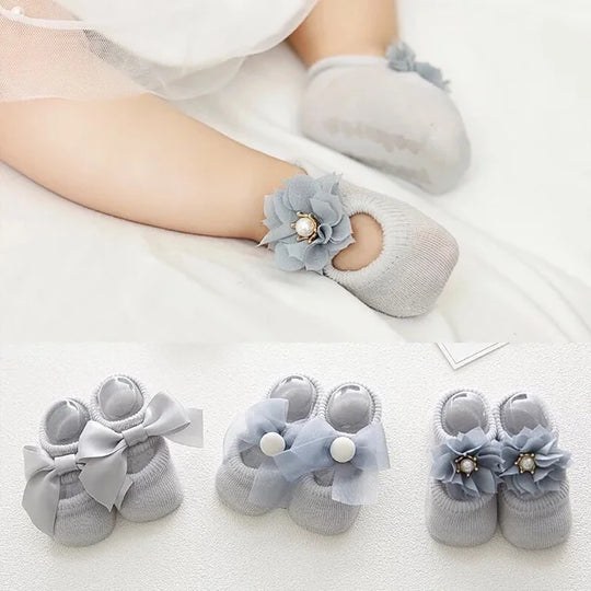 AngelToes™ – Elegante en Comfortabele Babysokjes met Anti-Slip