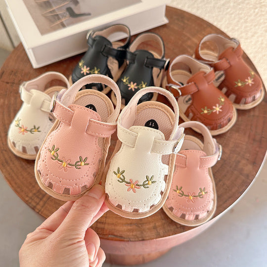 SweetStrides™ – Comfortabele Babyloopschoenen Sandalen met Borduursel