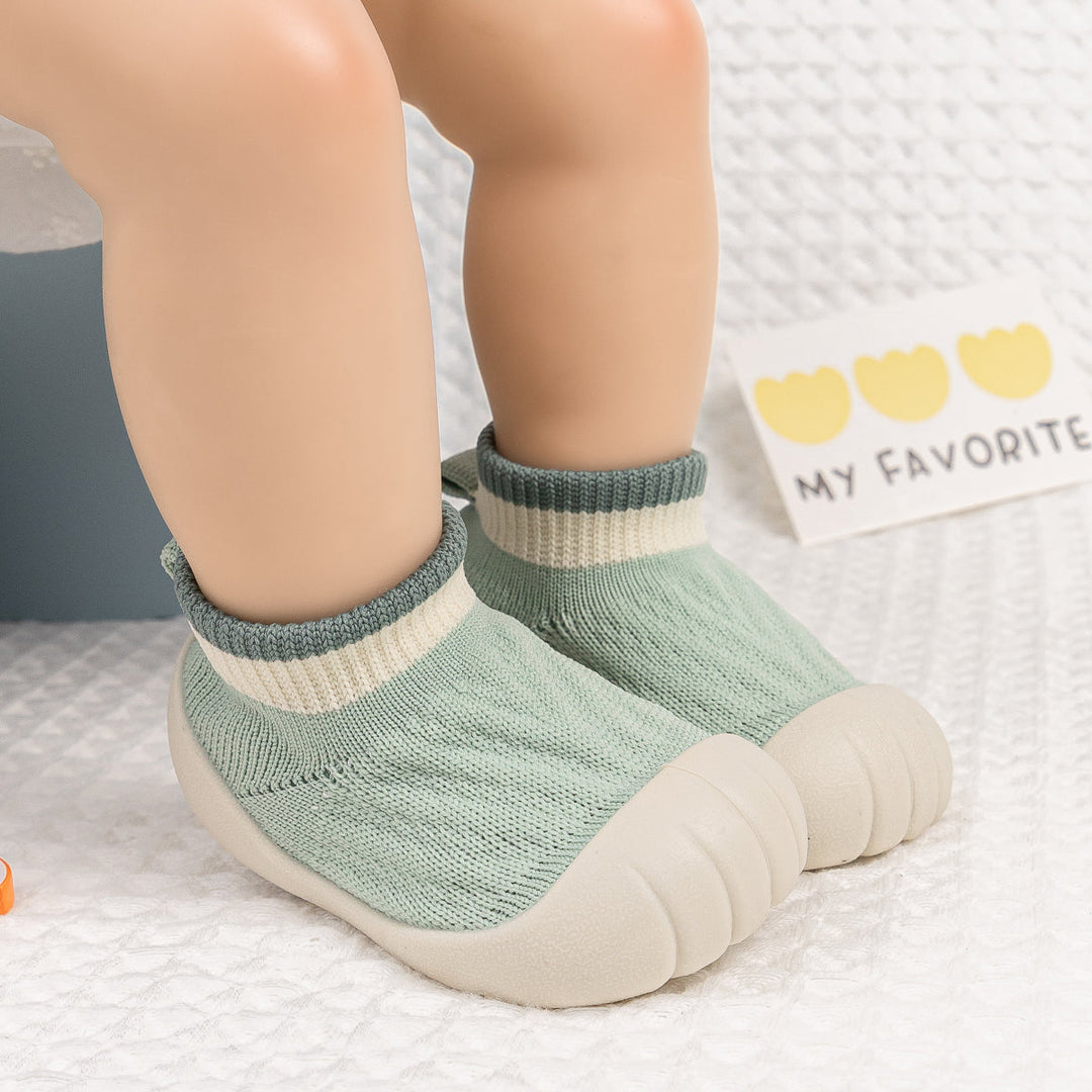 KleineHeld™ – Flexibele Antislip Babyslofjes voor Binnen