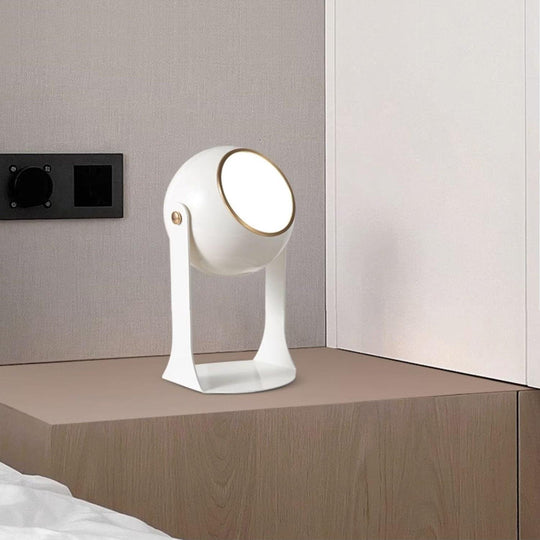 Compacte draadloze tafellamp warm wit