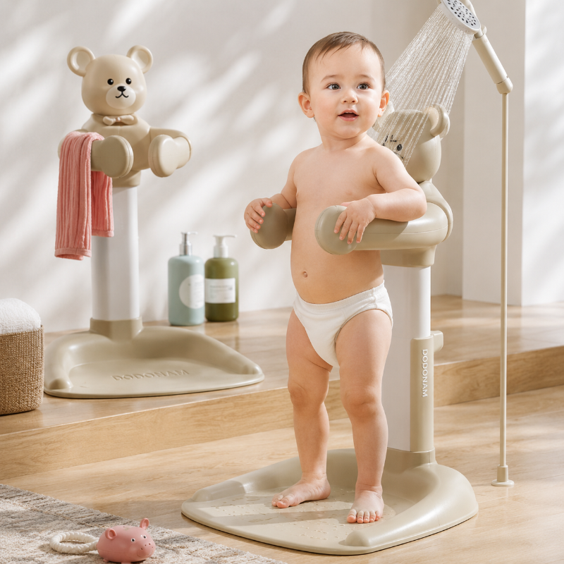BadBoei baby badstandaard met kind - Milo & Moon