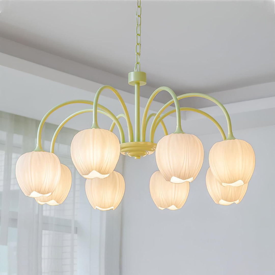 Sfeervolle plafondlamp boven kinderbed