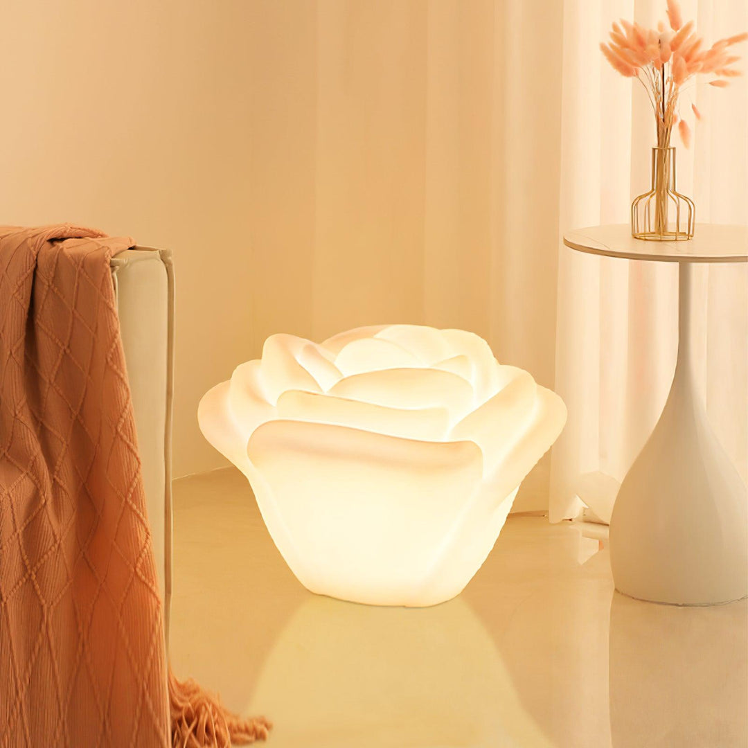 Witte roos tafellamp voor de kinderkamer
