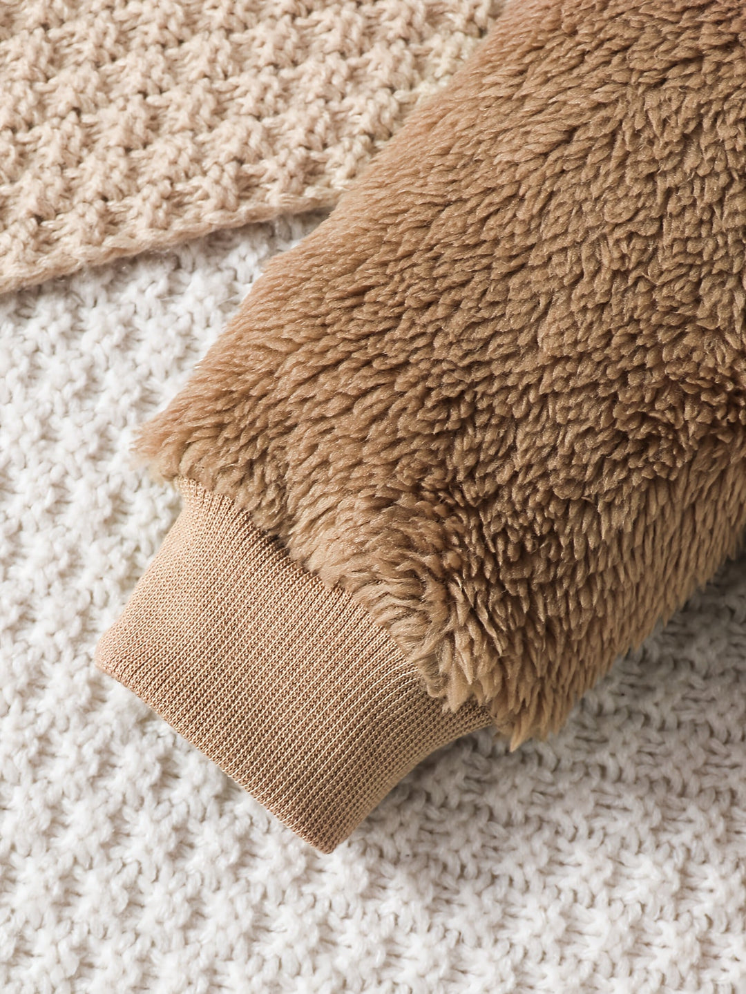 BearSnuggleSet™ – 2-delige Pluche Fleece Hoodie & Pootjes-Broek voor Kinderen