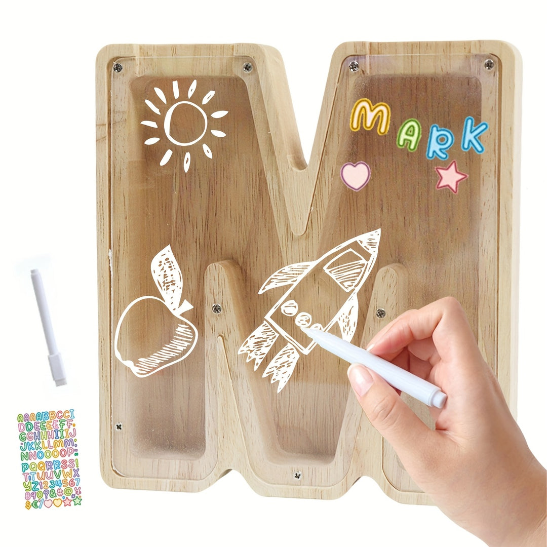 AlphaBank™ – Houten Spaarpot met Alfabet – Kleurrijk & Duurzaam