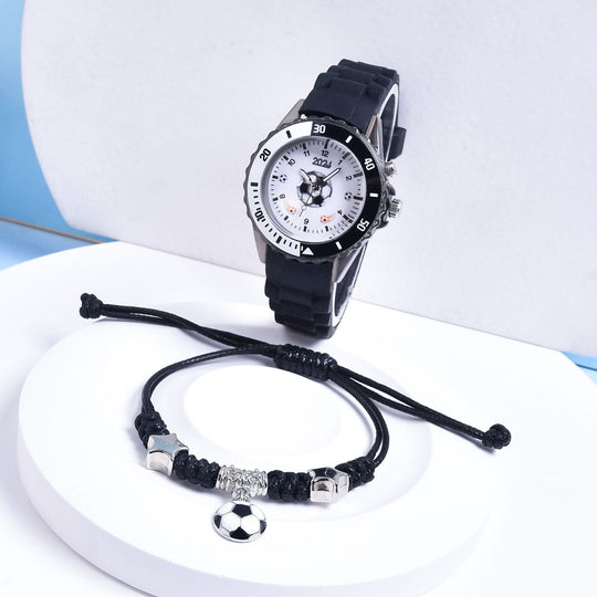 KickTime™ – Kinder Voetbalhorloge & Armband Set – LED Gloeiend Quartz