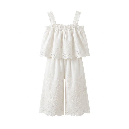 Zomerlief Zomerset Kanten Top en Broek studio productfoto - Milo & Moon